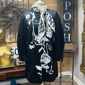 Black white jacket / topper